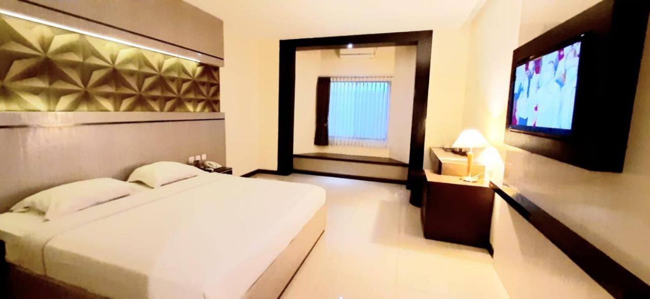 Alexander Hotel Tegal (Central Java)