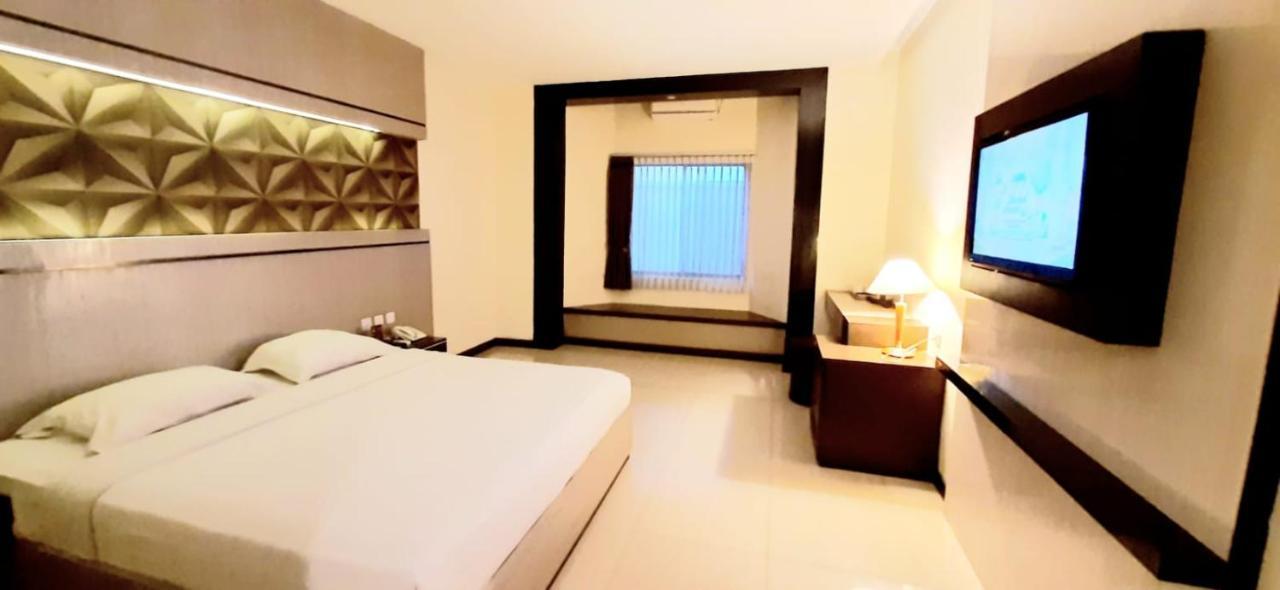 Alexander 2* Tegal (Central Java)