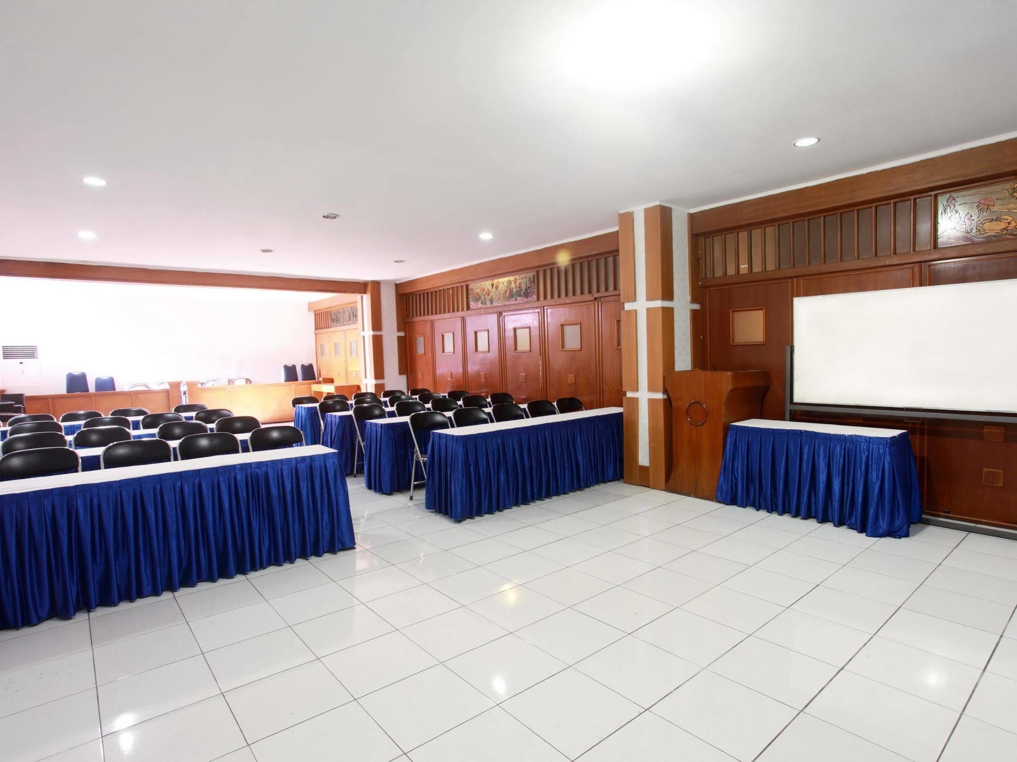 Alexander Hotel Tegal (Central Java)